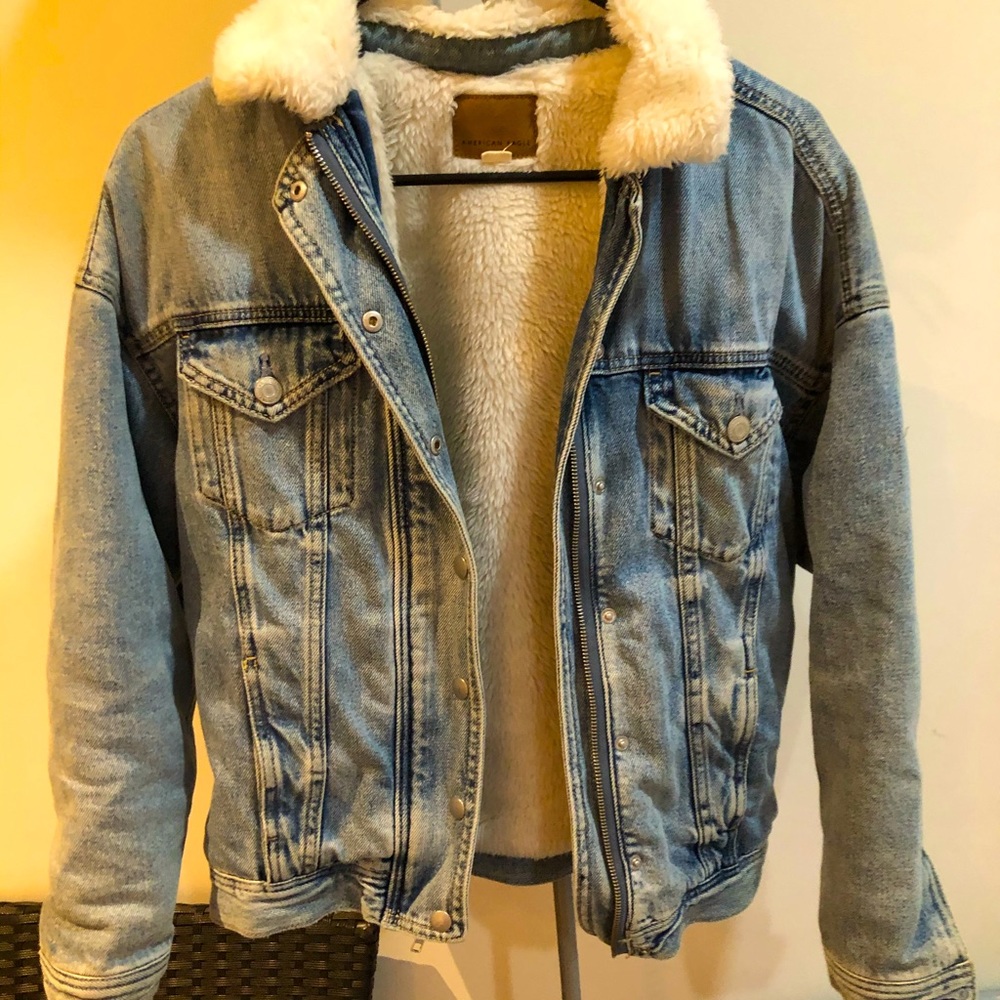American eagle jean/fur jacket